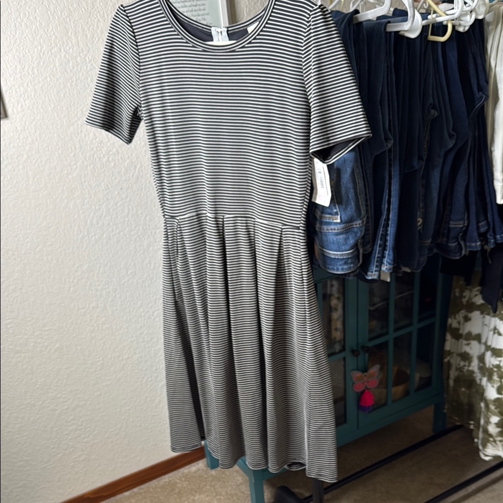 LulaRoe NWT Black and White Striped Dress, Size M